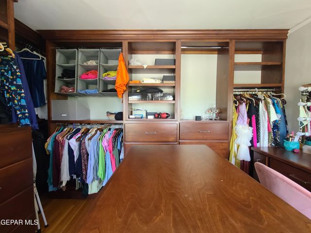 602 CINCINNATI Avenue, El Paso, TX 79902