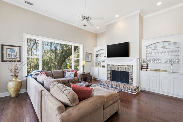 11 Hunting Ct, Bluffton, SC 29910