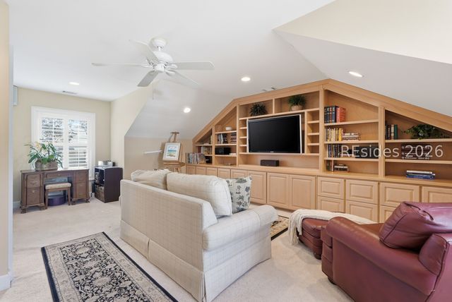 11 Hunting Ct, Bluffton, SC 29910