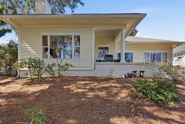 11 Hunting Ct, Bluffton, SC 29910