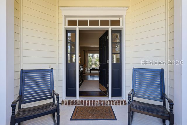 11 Hunting Ct, Bluffton, SC 29910