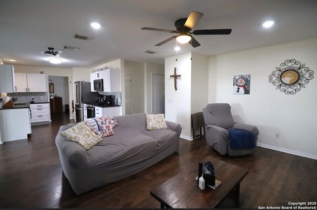 5811 Bear Lake, San Antonio, TX 78244