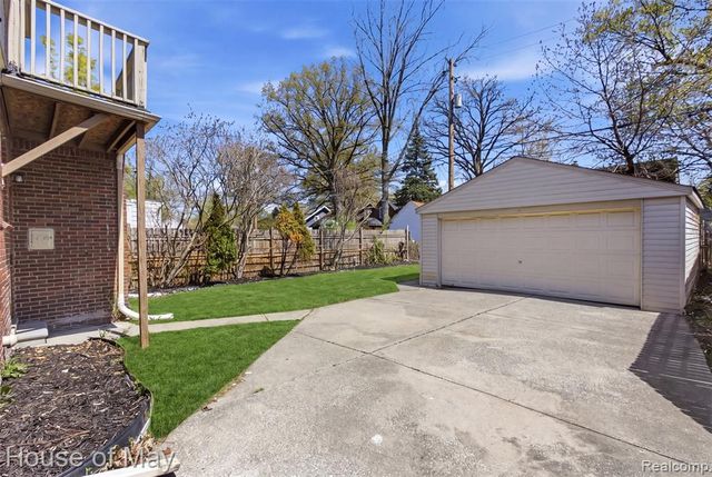 5276 Bedford Street, Detroit, MI 48224