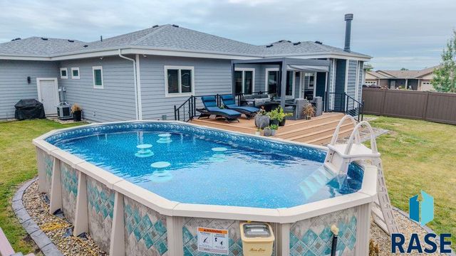 6409 S El Dorado Ave, Sioux Falls, SD 57108