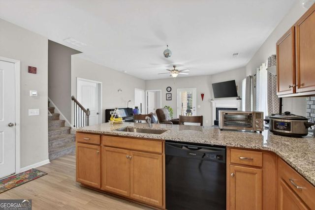 103 Willowbrook Court, Calhoun, GA 30701