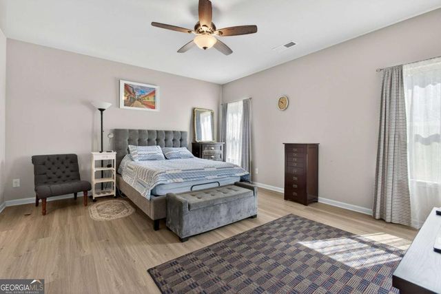 103 Willowbrook Court, Calhoun, GA 30701