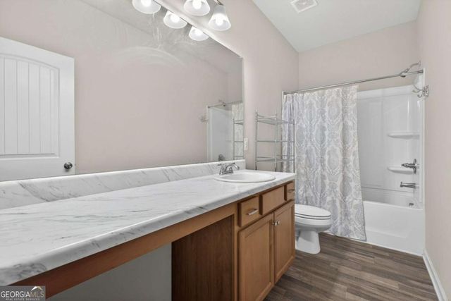 103 Willowbrook Court, Calhoun, GA 30701