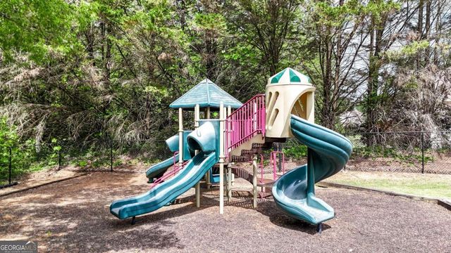 103 Willowbrook Court, Calhoun, GA 30701