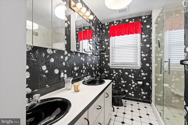 1713 FAUNCE ST, Philadelphia, PA 19111