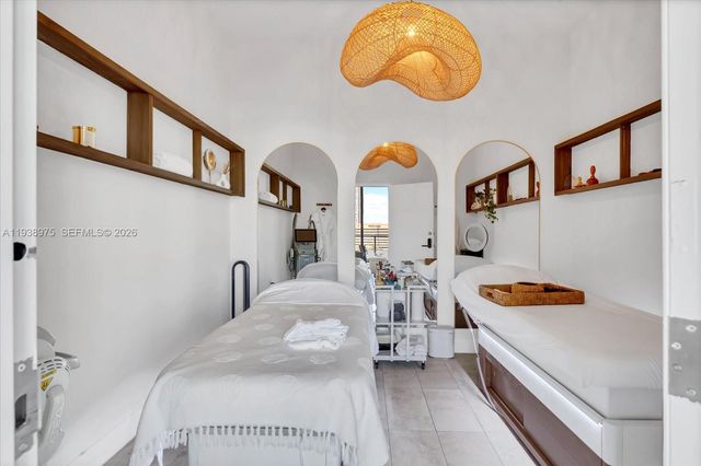 239 SW 9th St 1603, Miami, FL 33130