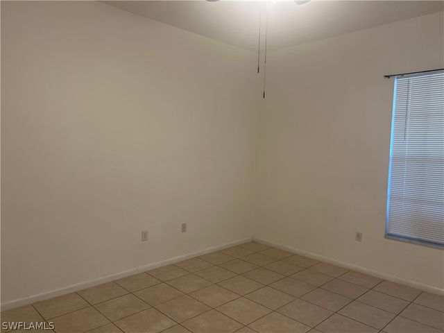 3841 Schoolhouse RD E 7, Fort Myers, FL 33916