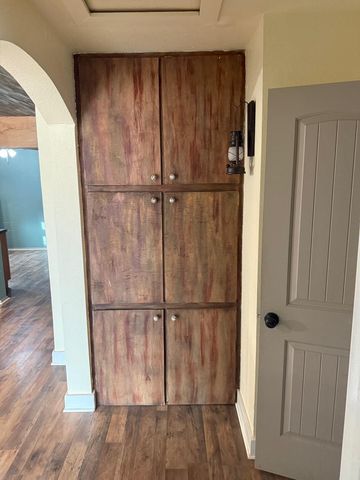 1916 N 3rd Street, Tahoka, TX 79373