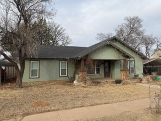 1916 N 3rd Street, Tahoka, TX 79373