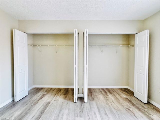 5205 Cedarbend DR 4, Fort Myers, FL 33919