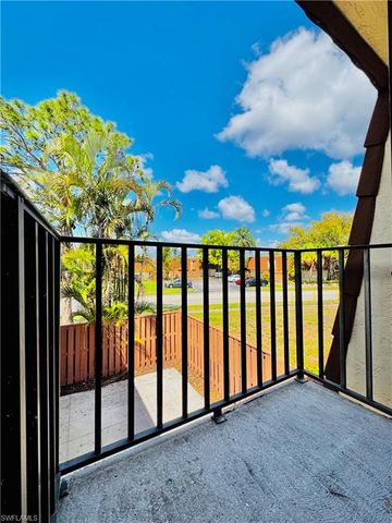 5205 Cedarbend DR 4, Fort Myers, FL 33919