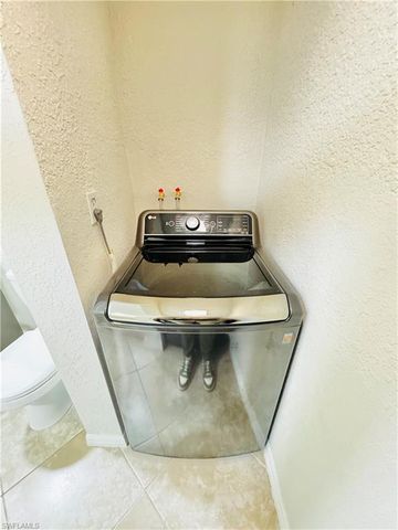 5205 Cedarbend DR 4, Fort Myers, FL 33919