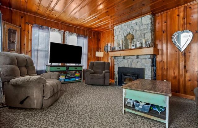 9170 W 311th Street, Louisburg, KS 66053