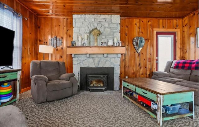 9170 W 311th Street, Louisburg, KS 66053