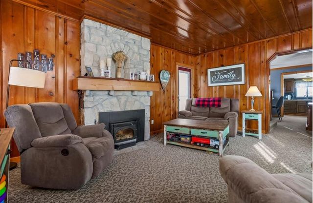 9170 W 311th Street, Louisburg, KS 66053