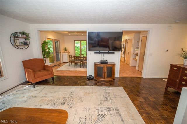 10676 Prouty Road, Concord Twp, OH 44077