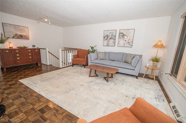 10676 Prouty Road, Concord Twp, OH 44077