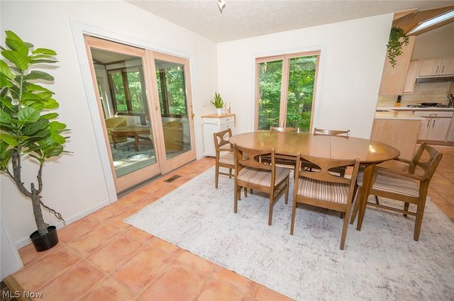 10676 Prouty Road, Concord Twp, OH 44077