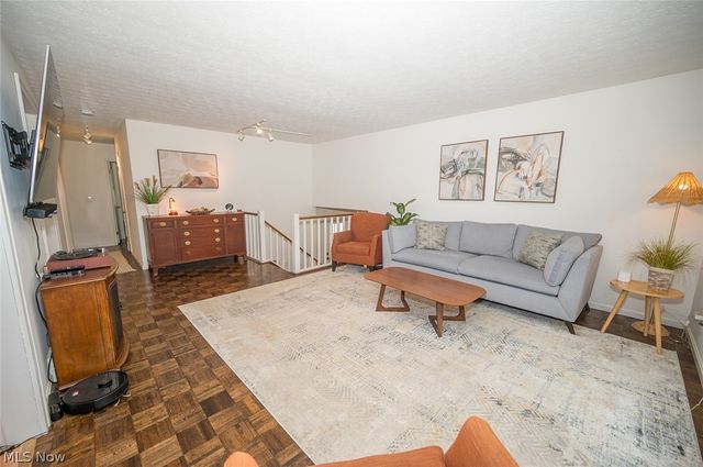 10676 Prouty Road, Concord Twp, OH 44077