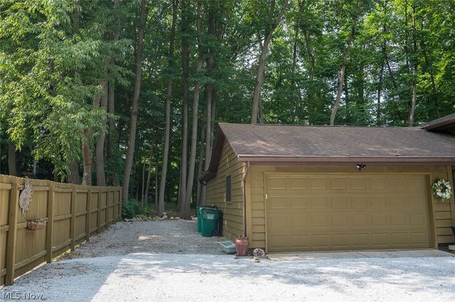 10676 Prouty Road, Concord Twp, OH 44077