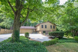 10676 Prouty Road, Concord Twp, OH 44077