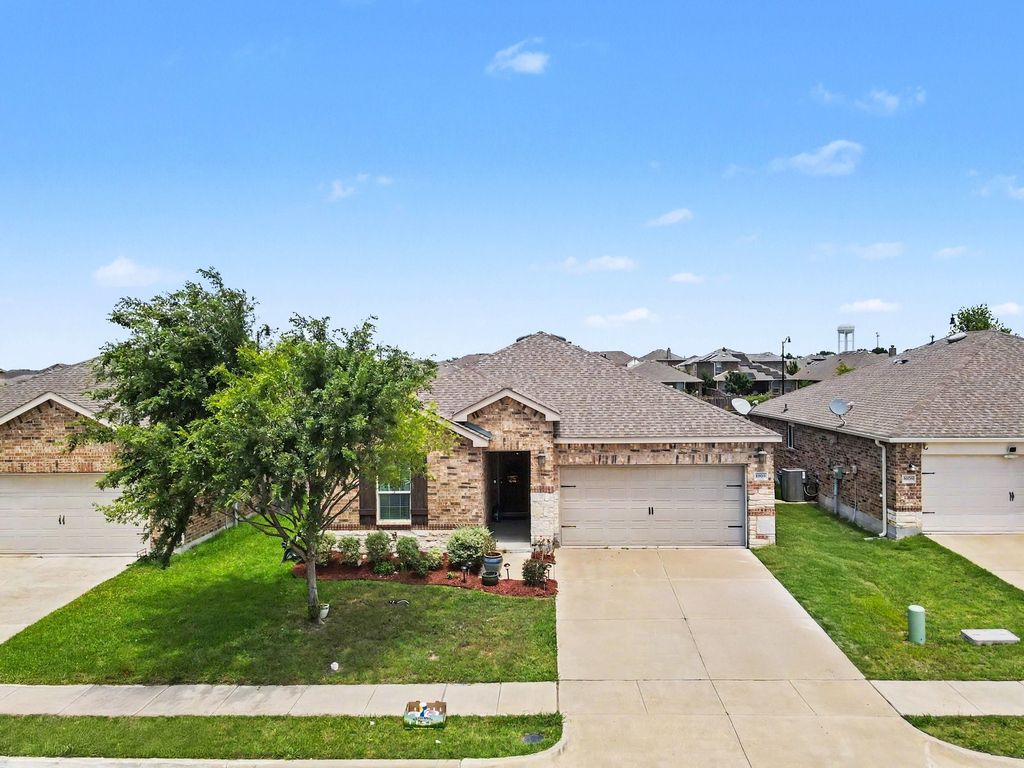 1008 Norias Drive, Forney, TX 75126