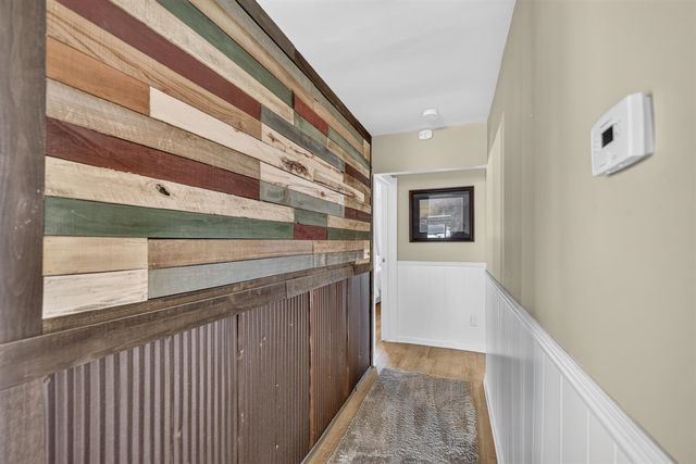 313 Ackerson Lake Drive, Jackson, MI 49201