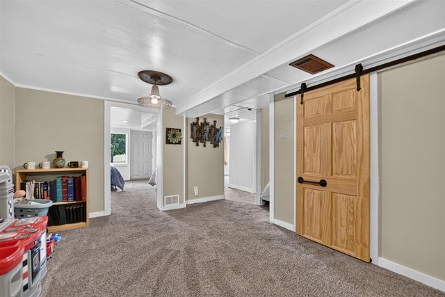 313 Ackerson Lake Drive, Jackson, MI 49201