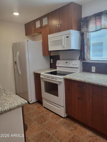 825 N HAYDEN Road C108, Scottsdale, AZ 85257