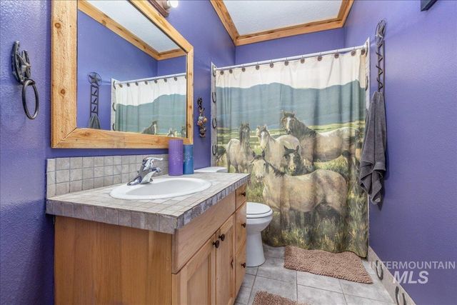 25940 Lansing Ln, Middleton, ID 83644