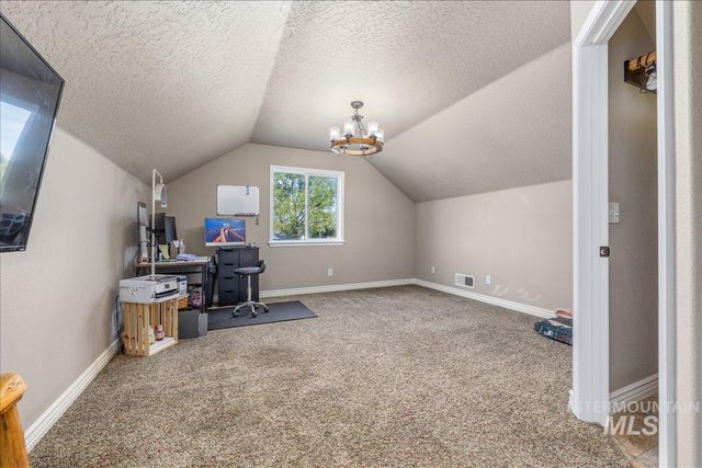 25940 Lansing Ln, Middleton, ID 83644