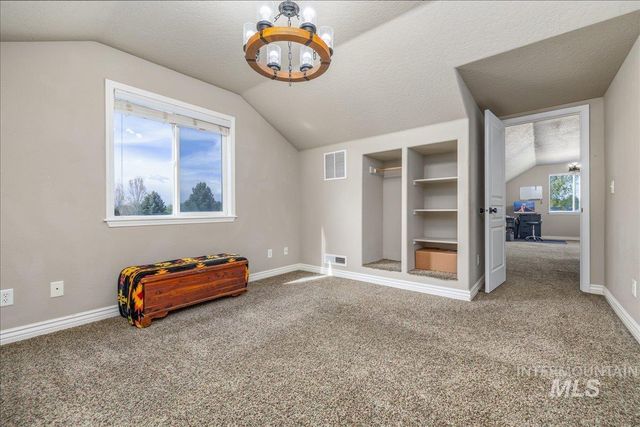 25940 Lansing Ln, Middleton, ID 83644