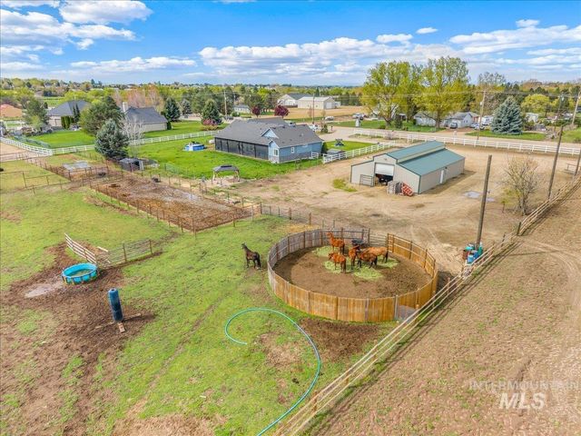 25940 Lansing Ln, Middleton, ID 83644