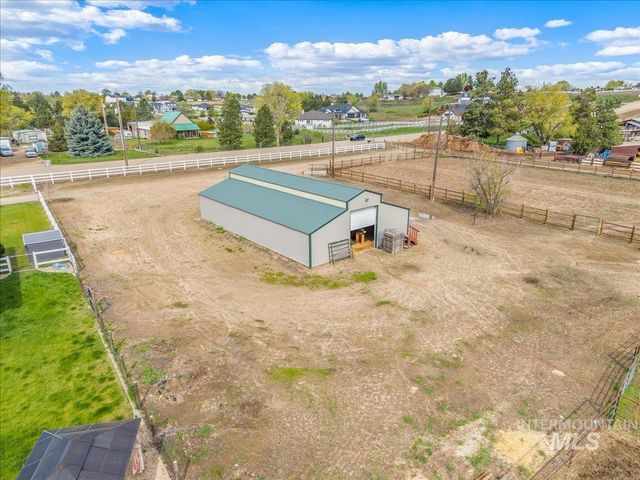 25940 Lansing Ln, Middleton, ID 83644