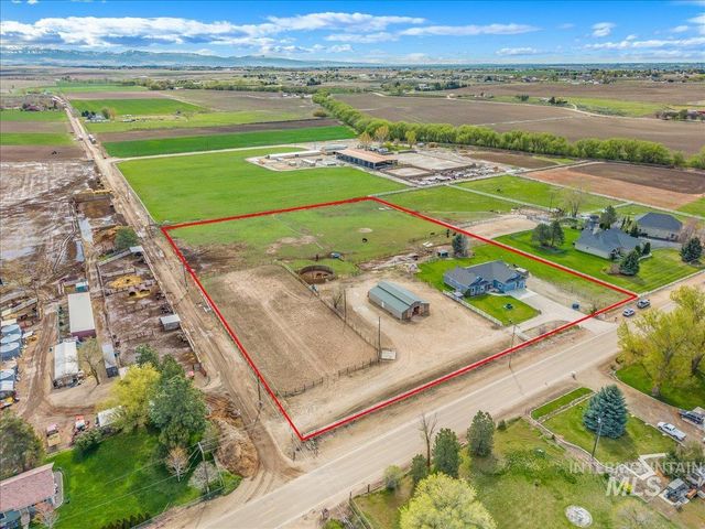 25940 Lansing Ln, Middleton, ID 83644