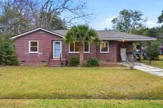 7031 Midland Drive, North Charleston, SC 29406