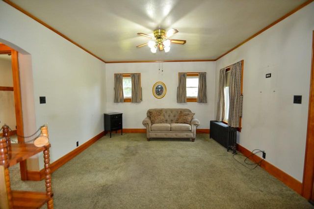 W265N2666 Meadowbrook ROAD, Pewaukee, WI 53072