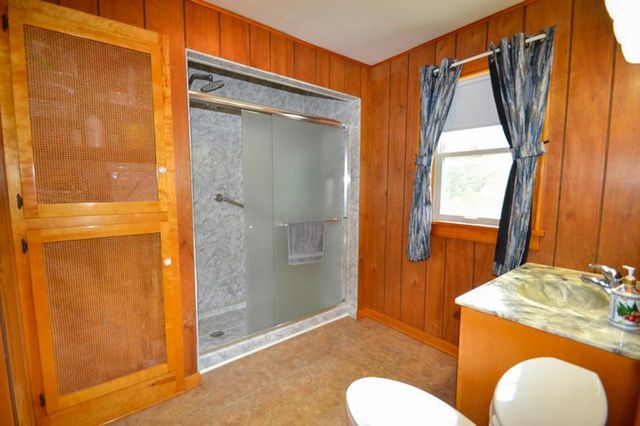 W265N2666 Meadowbrook ROAD, Pewaukee, WI 53072