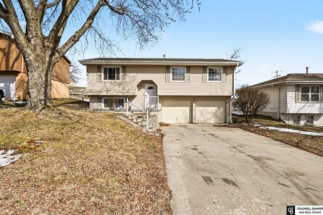 6610 Vernon Avenue, Omaha, NE 68104