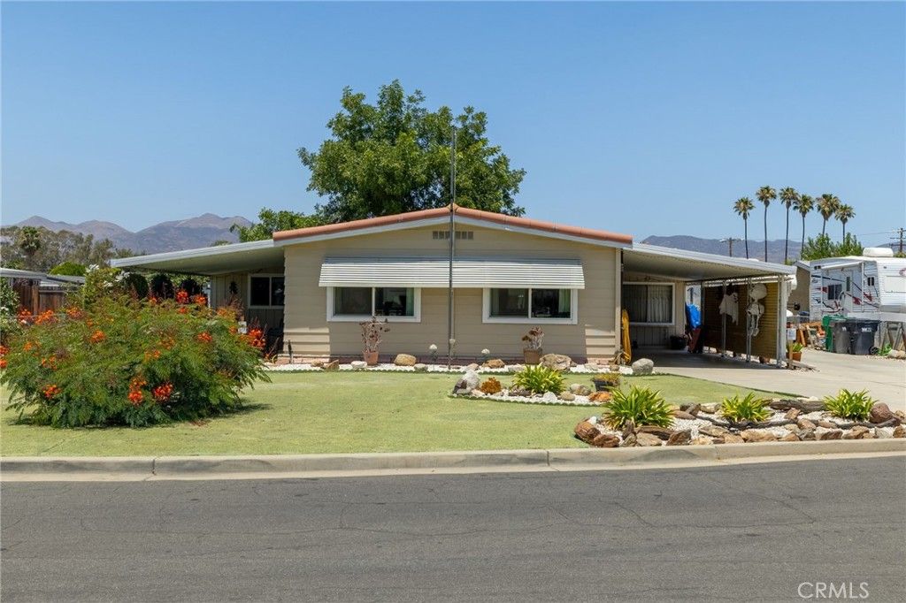 43452 Low, Hemet, CA 92544