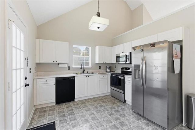 304 Diamond Court, Carrollton, GA 30116