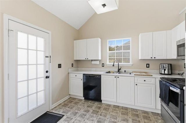 304 Diamond Court, Carrollton, GA 30116