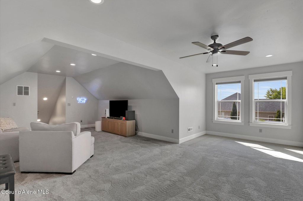 1634 W Polo Green Ave, Post Falls, ID 83854 photo 31