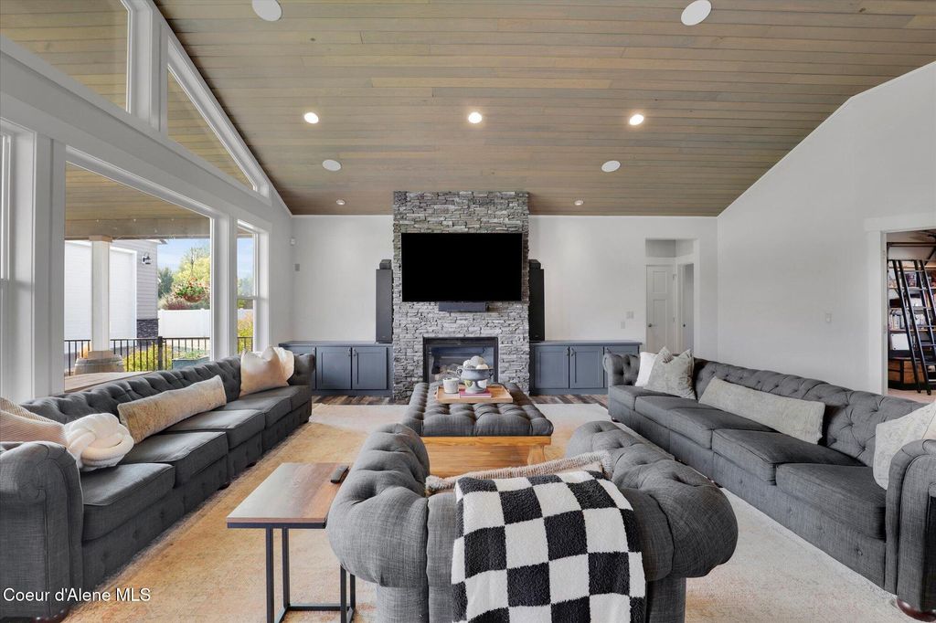 1634 W Polo Green Ave, Post Falls, ID 83854 photo 6