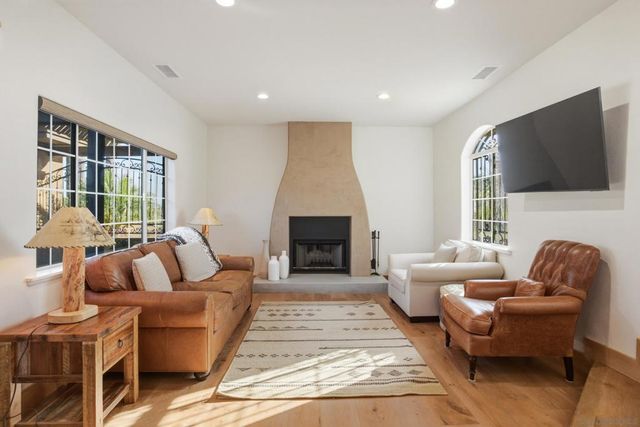 24922 Terreno Drive, Temecula, CA 92590