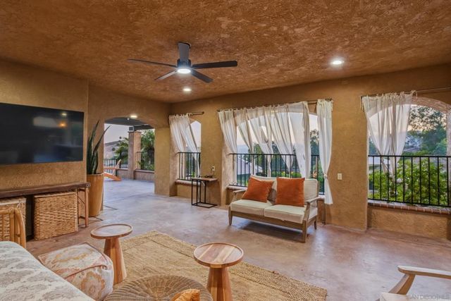 24922 Terreno Drive, Temecula, CA 92590